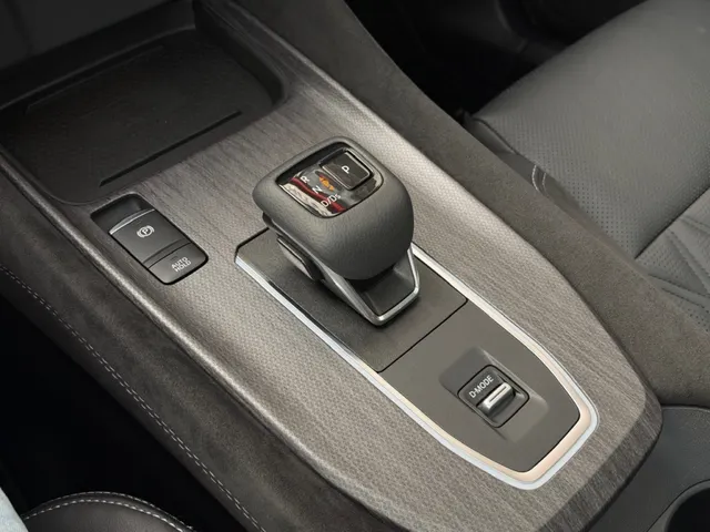 Nissan QASHQAI 1.3 Mild-Hybrid 158pk Xtronic Tekna Plus VERKOCHT | Leder | Panoramadak | 360-Camera | App Connect | Head-Up | Keyless