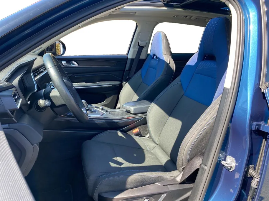 Lynk & Co 01 1.5 PHEV 260pk Plug-In Hybride (70 km elektrisch) | Panodak | CarPlay | Memory | LED | Etc.