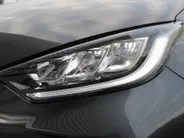 Mazda 2 Hybrid 1.5 Agile | Comfort pakket | 15' LM | Stoelverwarming | Apple Carplay / Android Auto |