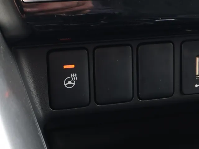 Mitsubishi Eclipse Cross 2.4 PHEV Executive AdaptiveCruise | Apple/AndroidAuto | AllSeasons