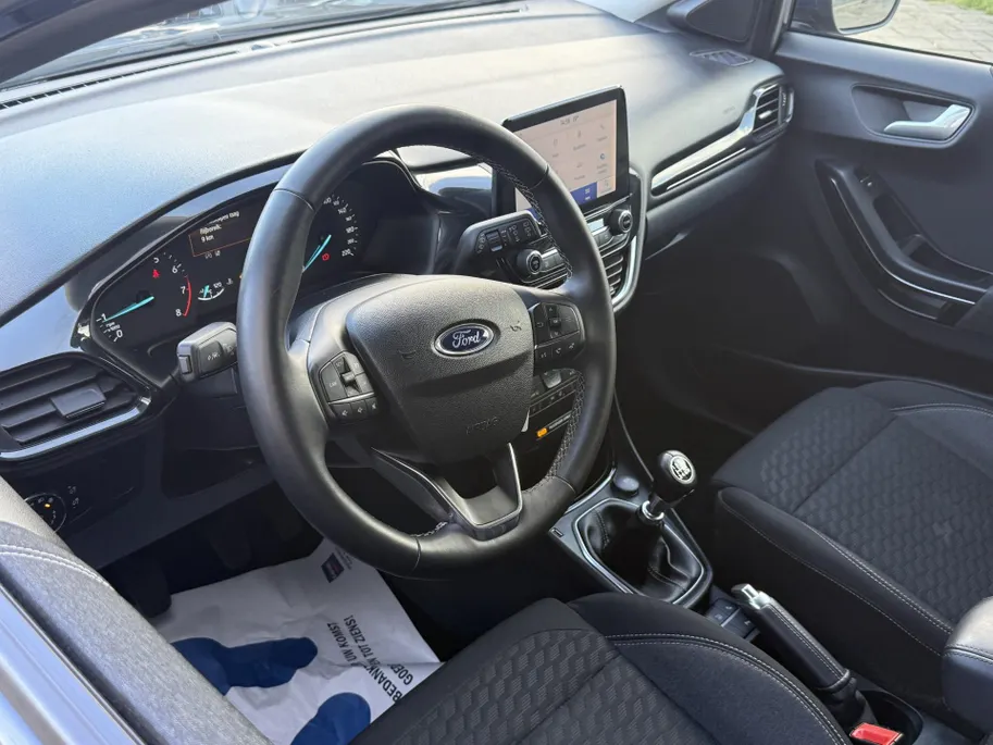 Ford Puma 1.0 EcoBoost Hybrid Titanium
