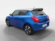 Suzuki Swift 1.0 Stijl Automaat | Navi | Camera | Cruise & climate control | Stoelverwarming | Two-tone Metallic lak | Apple Carplay/Android Auto | Bovag garantie | NAP