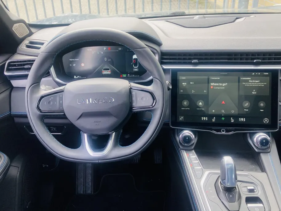 Lynk & Co 01 1.5 PHEV 261PK 1800KG Trekgewicht- Panorama Dak