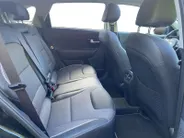 Kia e-Niro DynamicPlusLine 64 kWh Climate control | Stoel,- en stuurverwarming | Parkeercamera | Cruise control | Elek. schuif/kanteldak | 16 inch LM velgen |