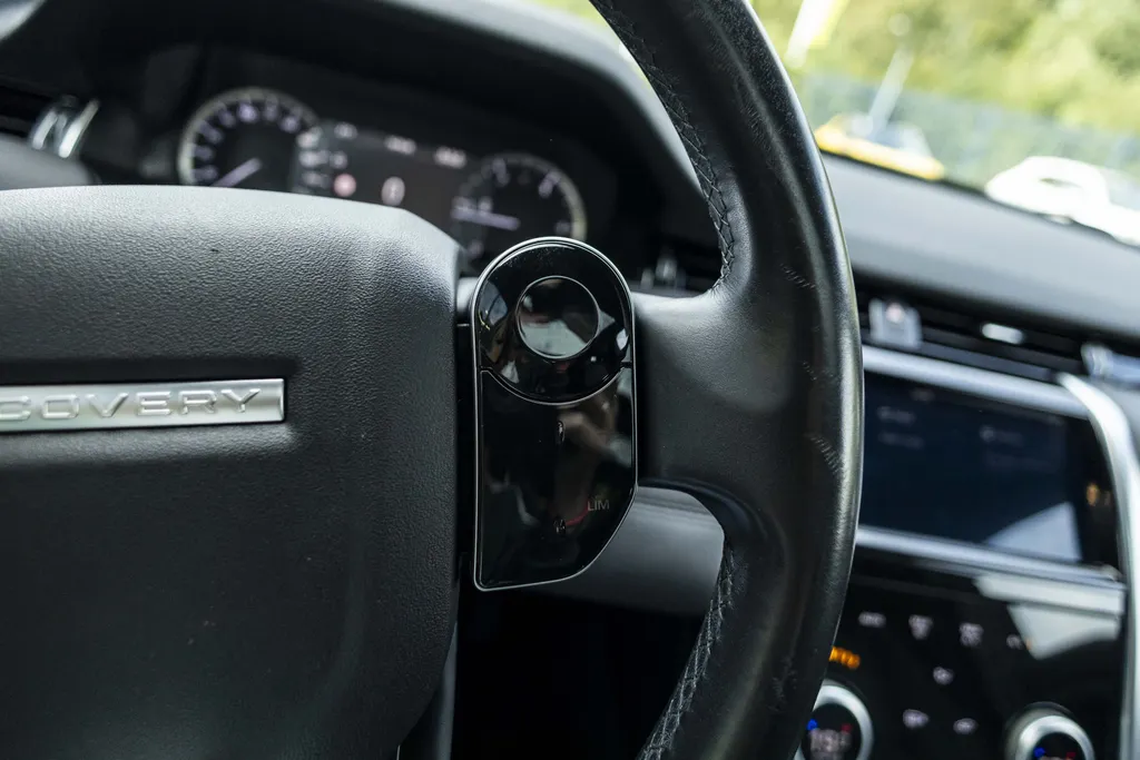 Land Rover Discovery Sport 2.0 TD4 Urban Series SE EX.BTW | Achterbank + ramen aanwezig |