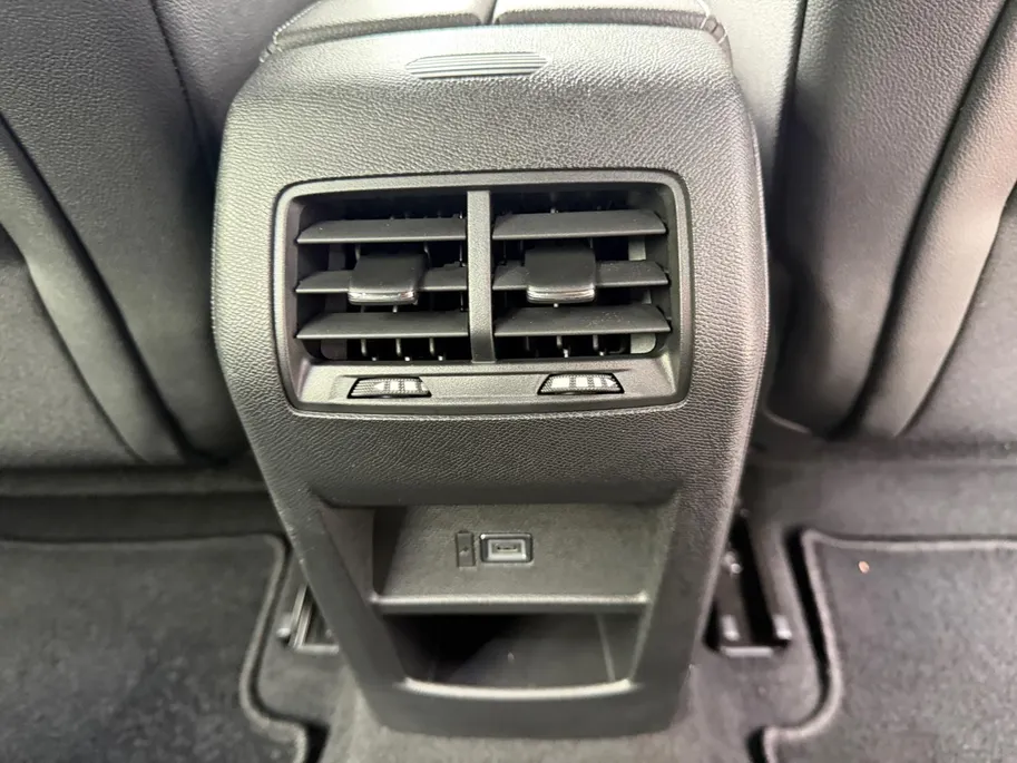 Opel Astra Electric 54 kWh Business Edition 95 % SOH 360 Camera | Unieke KM stand | Stoel + stuurverwarming | 12 Maanden BOVAG | Climate control | ACC |