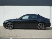 Alfa Romeo Giulia 2.0 Turbo 280 PK Competizione Q4 AWD | Harman | Veloce | 19'