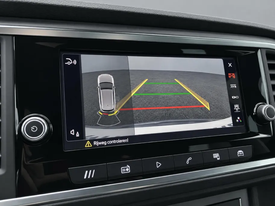 SEAT Ateca 1.5TSI/150PK DSG FR FL · Apple/Android Car Play · Camera + Parkeersensoren · Stoel- & Stuurverwarming · Garantie t/m 22-05-2026