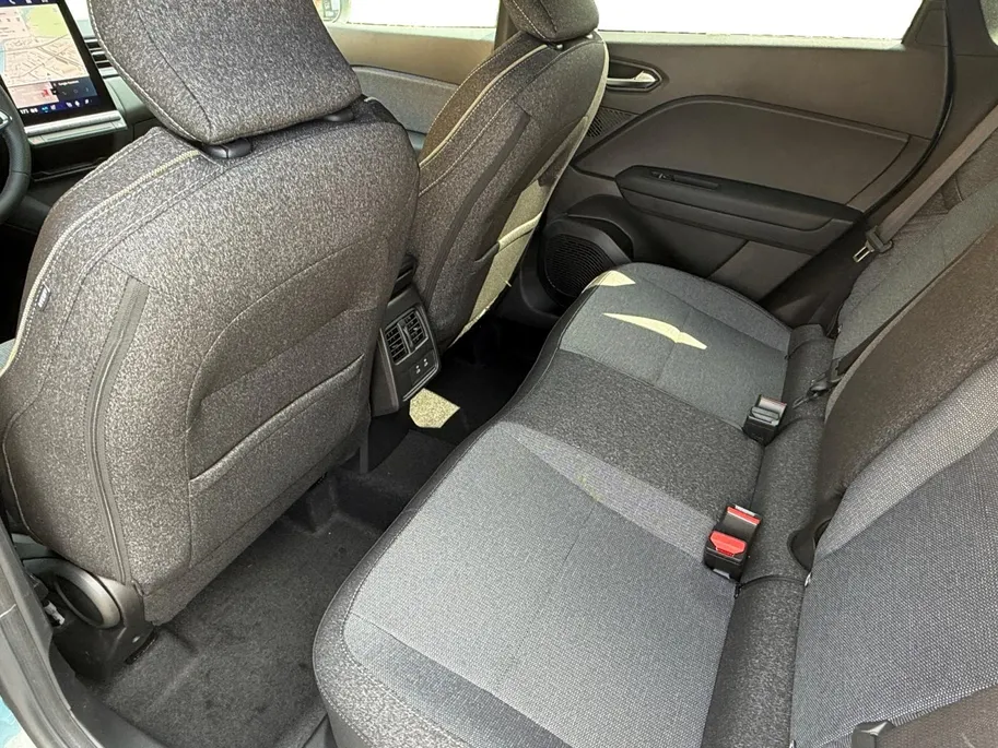 Renault Symbioz 1.8 E-Tech full hybrid 160 techno | Nu leverbaar met €2.500,- EXTRA Zeeuw & Zeeuw voorraadkorting en 5 jaar GRATIS garantie tot 160.000km! | Financier tegen 2,9% rente