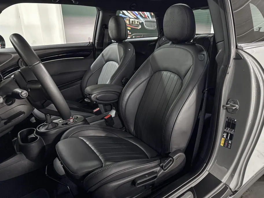 MINI Cooper 3-deurs Electric MINI Yours