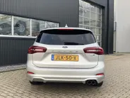 Ford Focus 1.0 EcoBoost Hybrid 125 pk ST Line Wagon SYNC4  Groot Navigatie touchscreen -Winter Pack-Parkeersensoren voor en achter