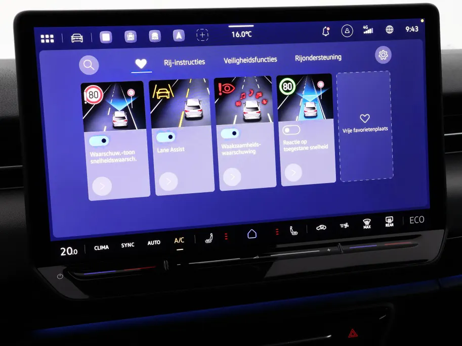 Volkswagen ID.7 Limited Edition 59 kWh accu, 204 PK · Achteruitrijcamera · Draadloze telefoonlader · Sfeerverlichting · Rondomzichtcamera · Voorraad OUTLET · Prijs is inclusief inruilpremie ·