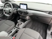 Ford Focus 1.0 EcoBoost Hybrid ST Line Style | Dealer onderhouden | NL auto | Winter pack | Cruise control | Parkeersensoren voor en achter | Achteruitrijcamera | Draadloos opladen mobiel | Apple carplay & Android auto | Keyless entry | Privacy glas | Bovag garantie