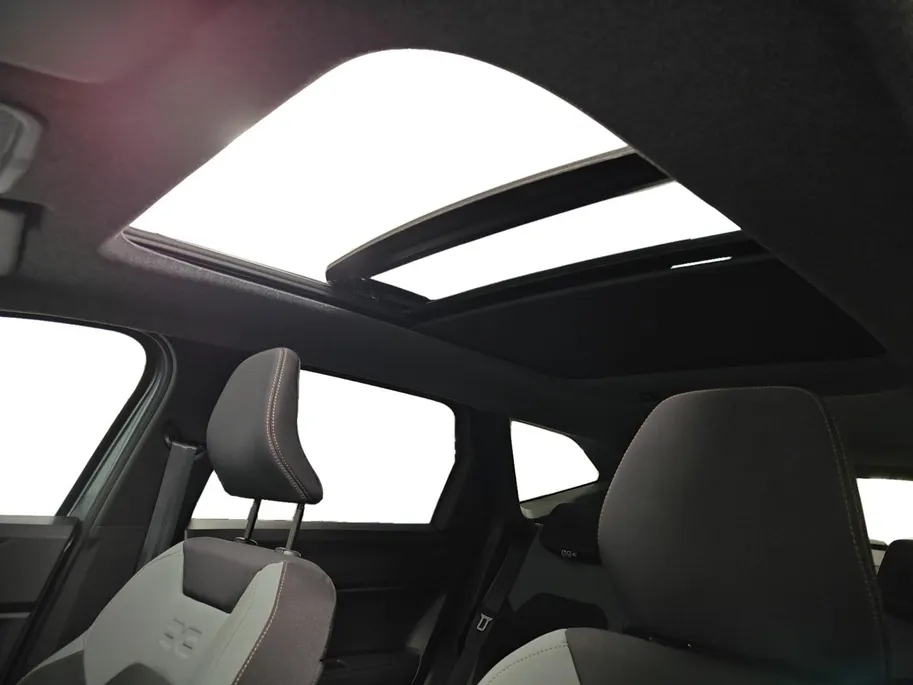 Dacia Bigster 1.8 Hybrid 155 Extreme AUTOMAAT NAVI TREKHAAK AIRCO 360CAMERA CRUISE CONTROLE SCHUIFKANTELDAK APPLE CARPLAY ANDROID AUTO ZEER MOOIE AUTO DEALER ONDERHOUDEN