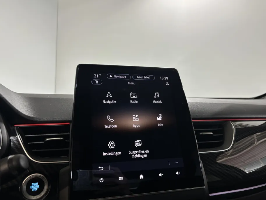 Renault Arkana 145PK E-Tech Hybrid R.S. Line Automaat | 9,3' Navi | Camera | Climate Control | Adaptive Cruise Control | Stoel + Stuurwiel verwarming | Apple CarPlay/Android Auto | Parkeersensoren | Lichtmetalen Velgen |