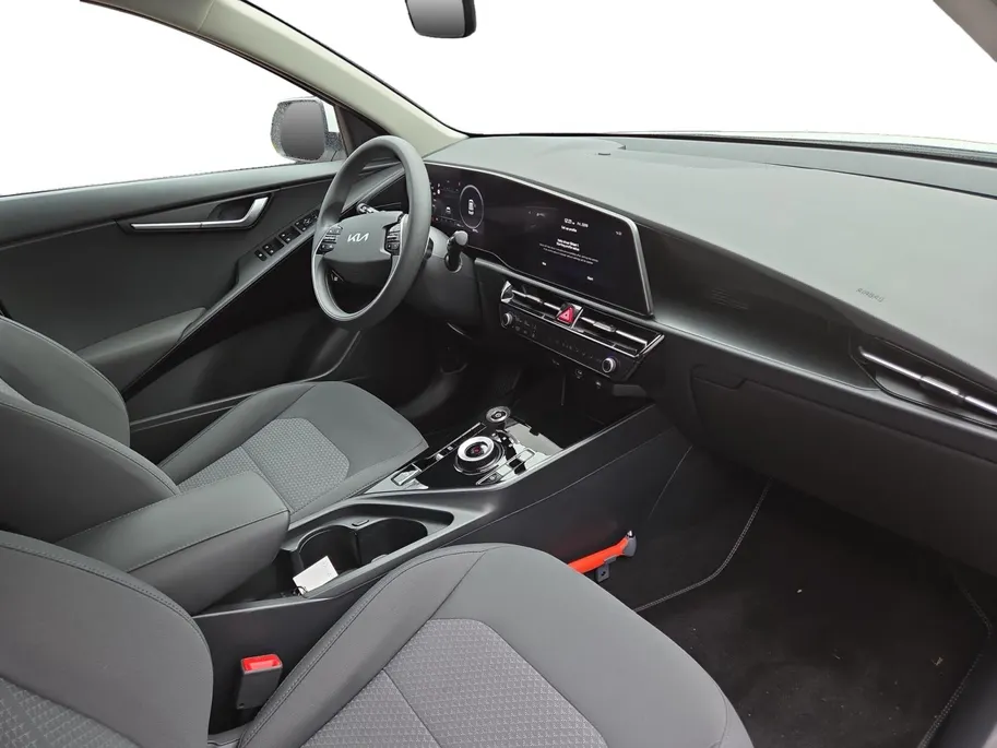 Kia Niro EV Light Edition 64.8 kWh | 1e Eigenaar | Fabrieksgarantie | Accu 100% | Lage km stand | Cruise Control Adaptief | Camera | Carplay |NAP