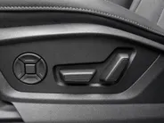 Audi Q8 60 TFSIe 490pk Tiptronic Quattro Pro Line S Comp · 360 Camera · Luchtvering · Laser LED · Wegklapbare Trekhaak · Elek. Voorstoelen · Nachtzicht · 23'' Inch · Garantie t/m 11-03-2031 of 100.000km