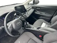 Toyota C-HR 1.8 Hybrid Active NU RIJKLAAPRIJS incl. 12 Maanden GARANTIE! Premiumpakket GRATIS!!
