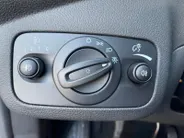 Ford Kuga 1.5 EcoBoost Titanium nette dealer auto | Wegklapbare trekhaak| Navigatie| elec achterklep| Parkeersensoren| 4 seizoen banden| Stuur verwarming| Stoel verwarming| Vooruit verwarming| Climate Control |
