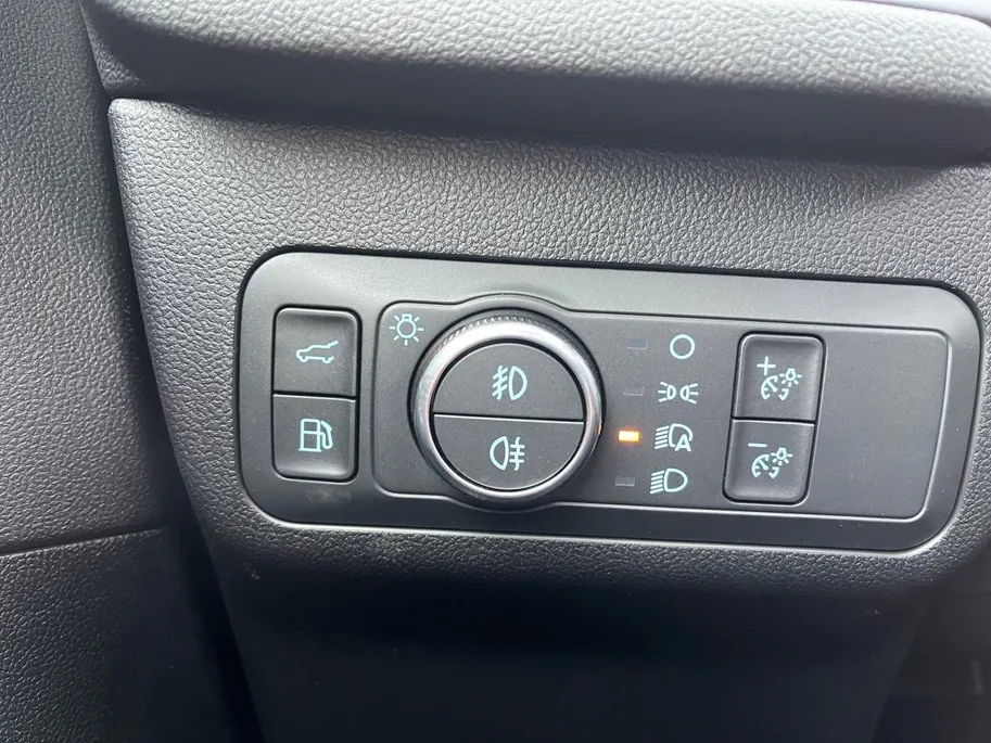 Ford Kuga 2.5 PHEV Active X | Te Bestellen | Actiekorting €5000,- | Private Lease vanaf €594,- P/M | Schuif/Kantel Dak | Wegklapbare Trekhaak | 360 Camera |