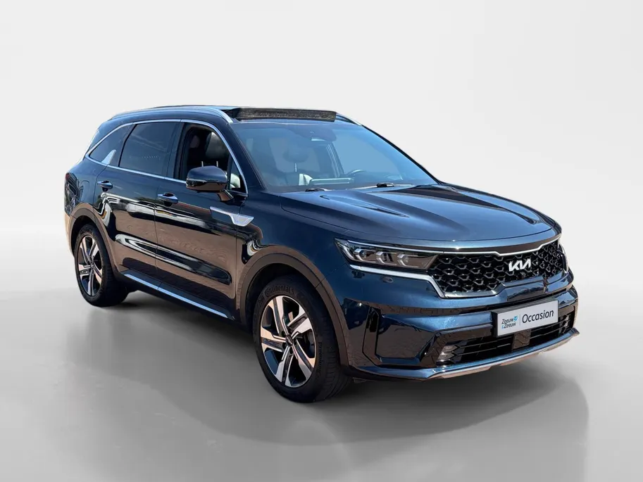 Kia Sorento 1.6 T-GDI Plug-in Hybrid 4WD ExecutiveLine *Navi+360Camera*Climate Control*Schuif/kanteldak*Stoelverwarming/ventilatie*Elekt. Trekhaak*Elekt. Achterklep*Vol opties! Zeer nette auto!