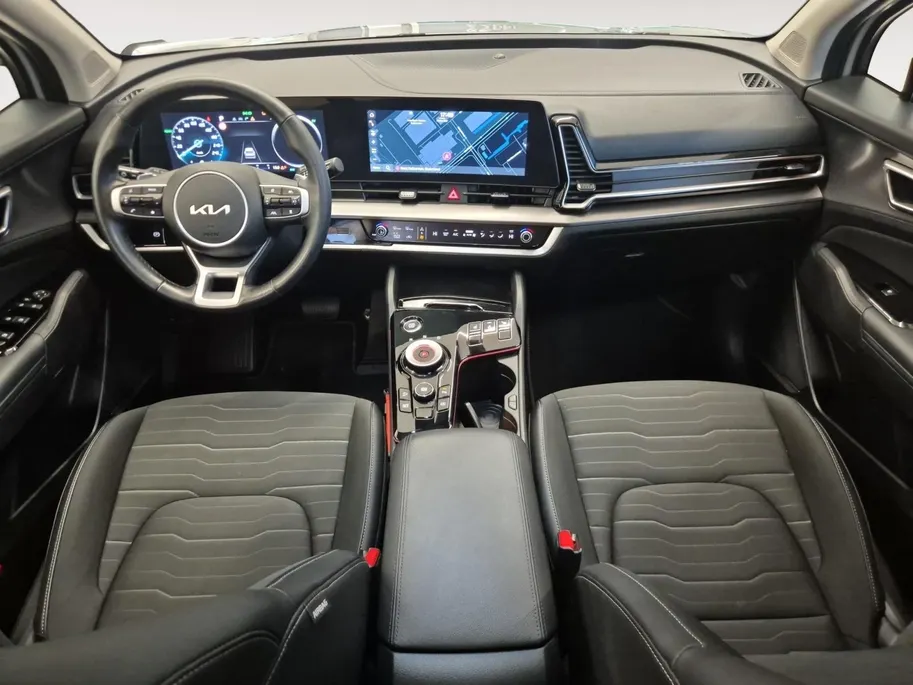 Kia Sportage 1.6 T-GDi Hybrid DynamicPlusLine | Cruise Control | Climate Control | Elektrisch Verstelbare Stoelen | Panoramadak | Camera | Navigatie | Stoelverwarming | Stuurverwarming |