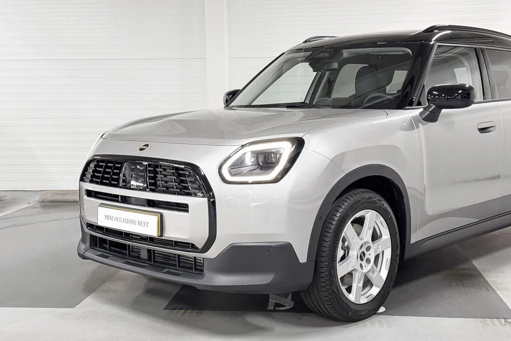 MINI Countryman C