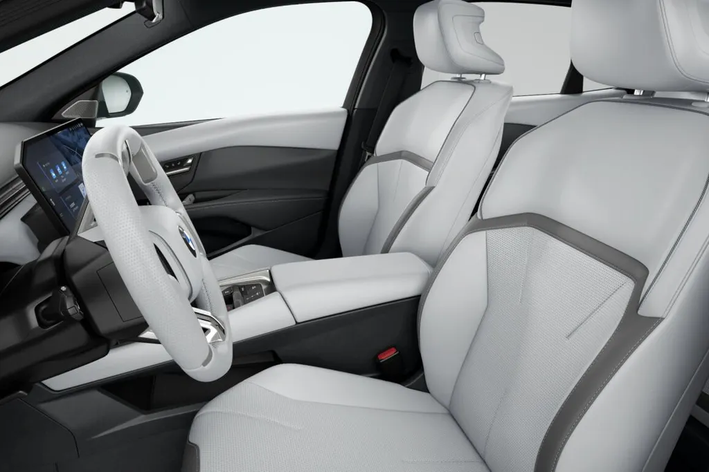 BMW i3 Sedan 50 xDrive First Edition