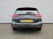 Kia Ceed Sportswagon 1.0 T-GDi MHEV Design Edition | Stuur-/stoelverwarming | Cruise adapt. | Camera | 16' LM | Dodehoekdetectie | JBL audio | LED |