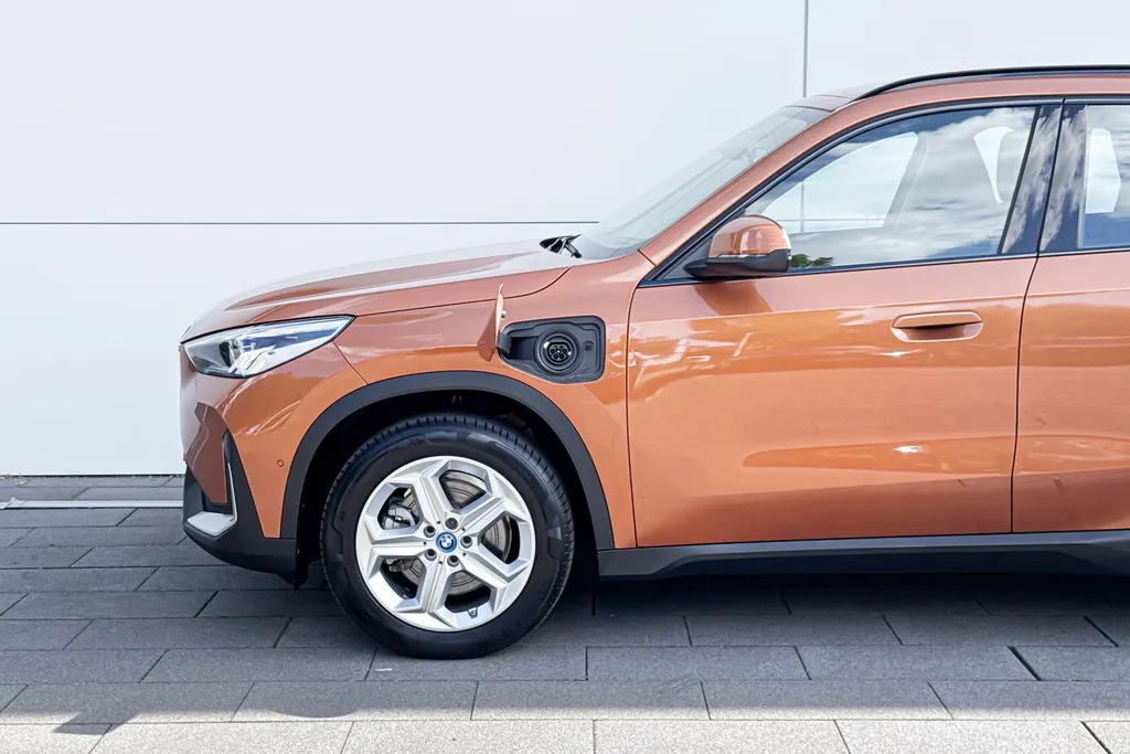 BMW X1 xDrive25e
