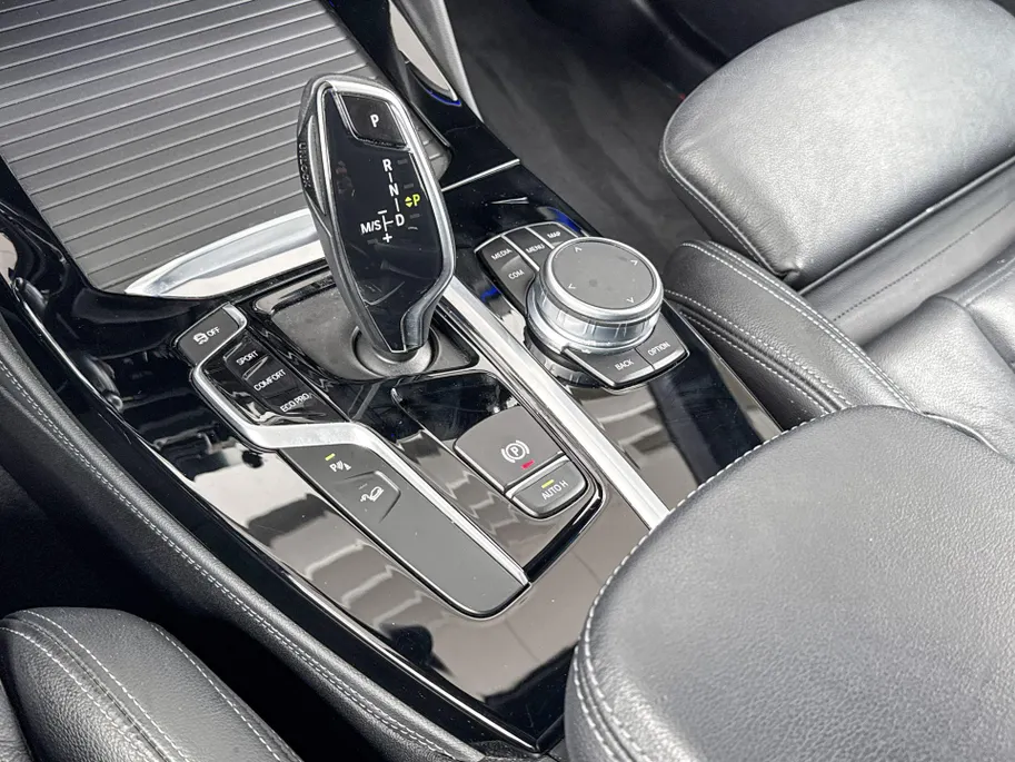 BMW X4 xDrive20i High Executive Edition