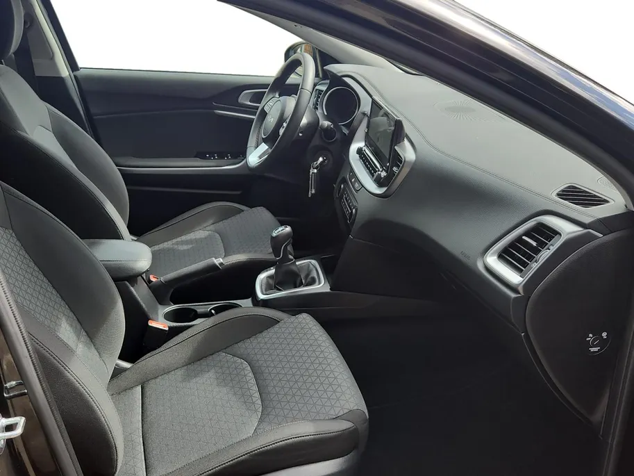 Kia Ceed Sportswagon 1.0 T-GDi ComfortLine | Camera | Navi | Apple Carplay | Android Auto | Lichtmetalen Velgen |