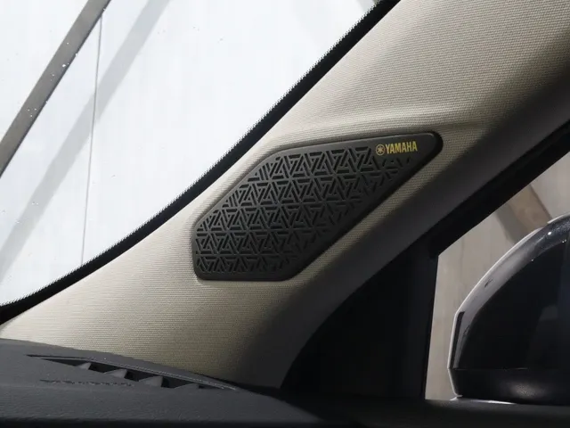 Mitsubishi Outlander 2.4 PHEV Instyle Trekhaak | Panodak | Adaptive Cruise | All Seas