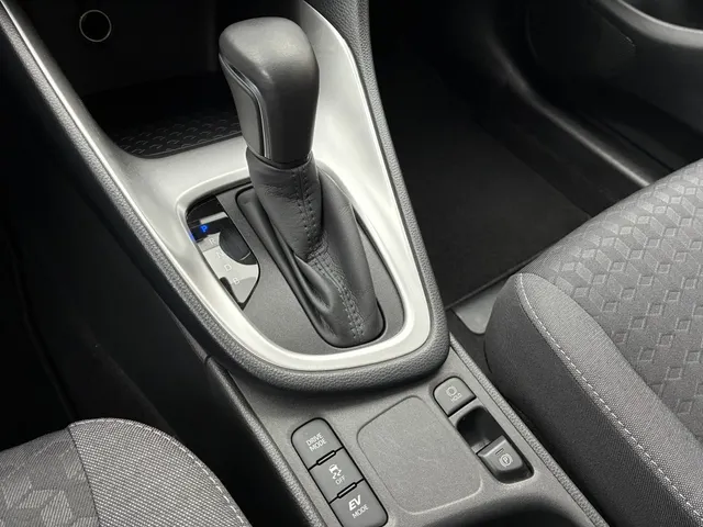 Toyota Yaris 1.5 Hybrid First Edition | Keyless | Carplay | Adapt. Cruise