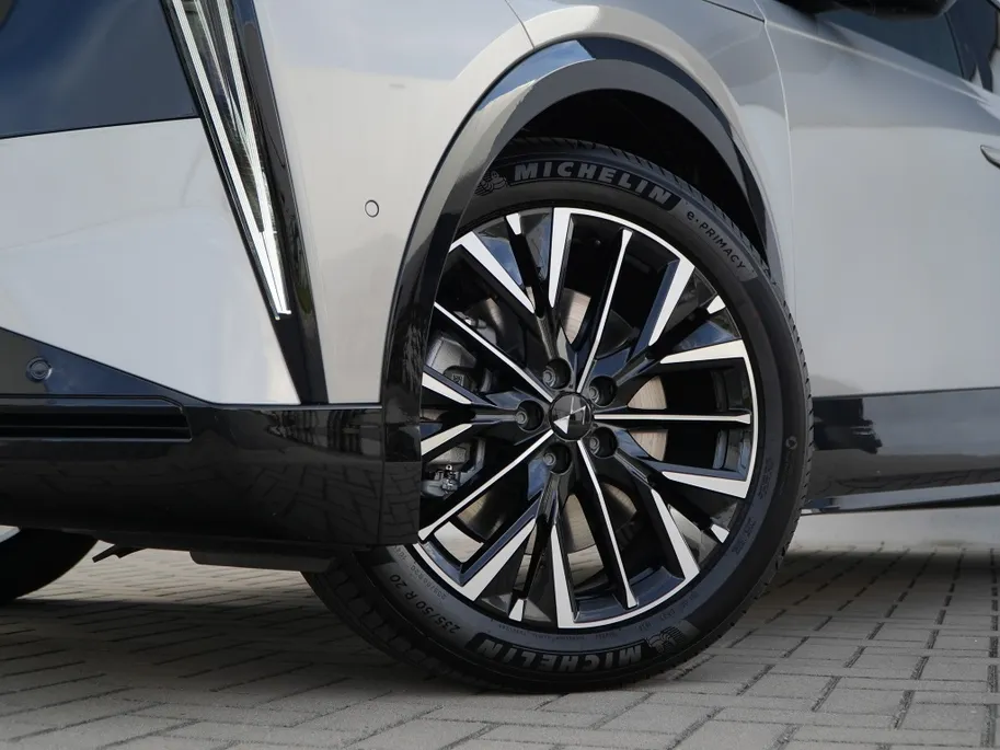 DS DS 7 No E-Tense Etoile 74kWh | Pano | Focal | Comfort | Tech | 20'
