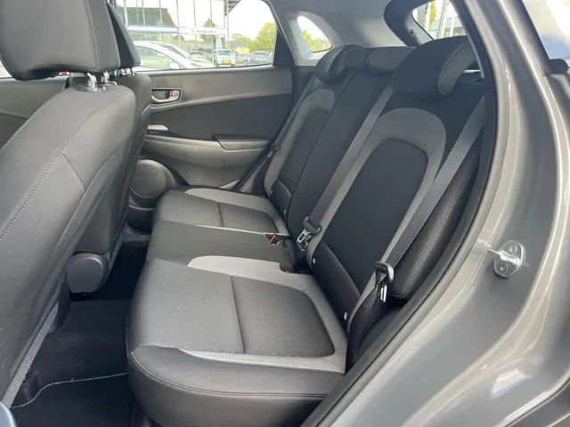 Hyundai Kona 1.0 T-GDI Comfort | Apple Carplay & Android Auto | LM Velgen | Climate Control | Navigatie