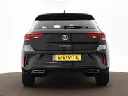 Volkswagen T-Roc 1.5 TSI 150pk DSG R-Line Business · Camera · Apple/Android Car Play · Stoelverwarming · Parkeerassistent · ACC · Draadloze Telefoonlader · Garantie t/m 12-04-2027 of 100.000
