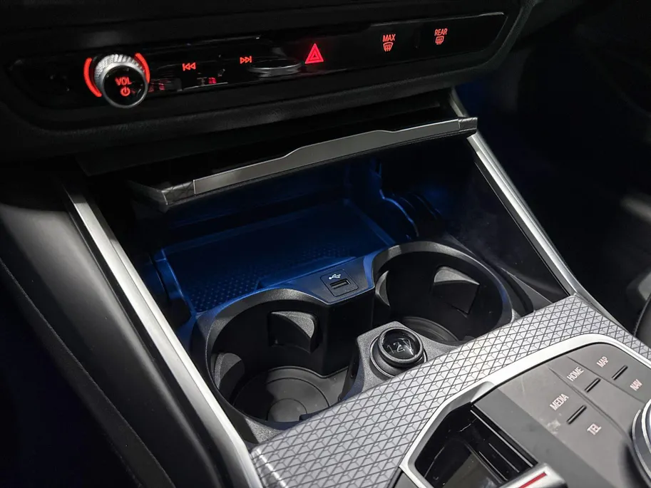 BMW 3 Serie Sedan 318i