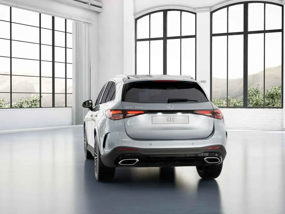 Mercedes-Benz GLC 300e 4MATIC Business Solution AMG