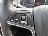 Opel Insignia 1.6 T Edition |Trekhaak| Cruise control|12maanden Bovag garantie| Nieuwe APK|