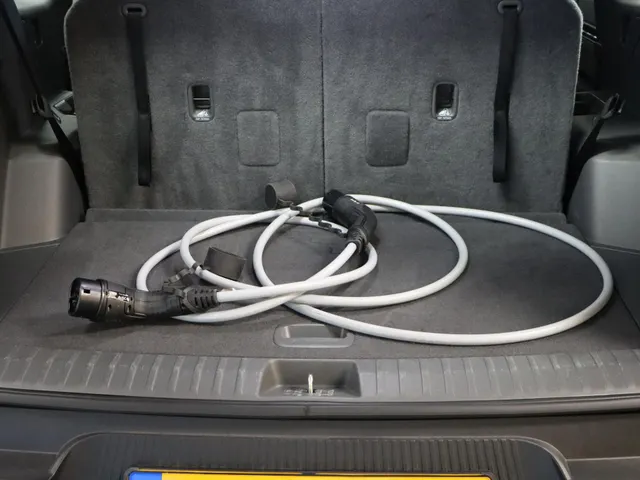 Kia EV9 First Edition 76.1 kWh