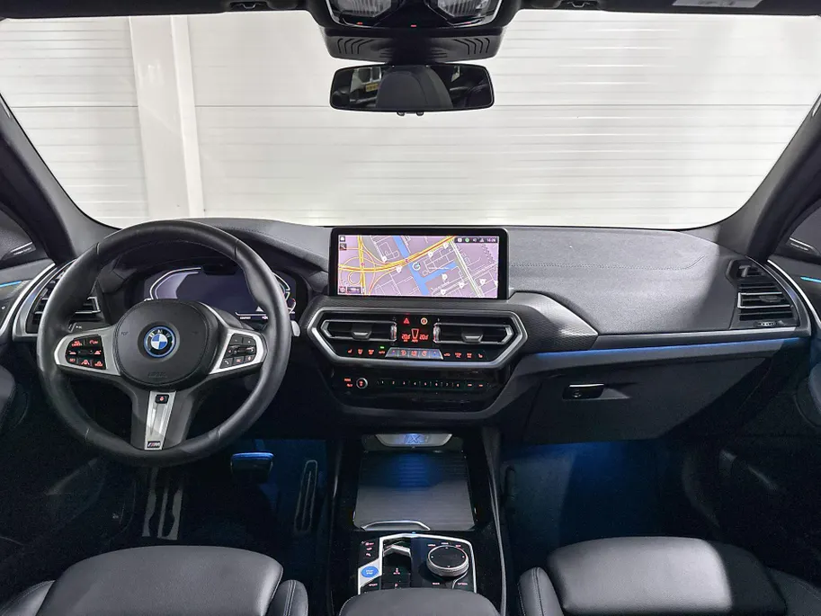 BMW iX3 High Executive