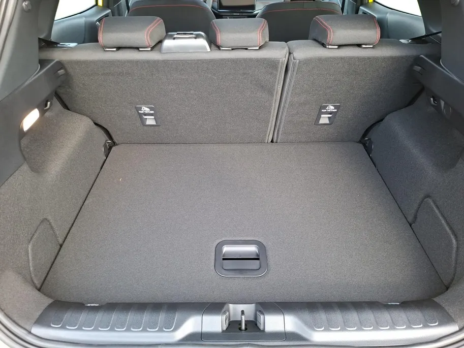 Ford Puma 1.0 EcoBoost Hybrid ST-Line | Panoramadak | Camera | Navigatie | Comfortpack | El. Achterklep | Keyless entry&start | Climate Control | Apple Carplay&Android Auto | Nieuw te bestellen! |
