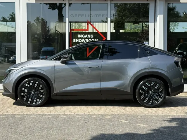 Nissan Leaf 52 kWh Evolve | 445km WLTP | Leder | BOSE | App Connect | Navigatie | 360-Camera | Keyless
