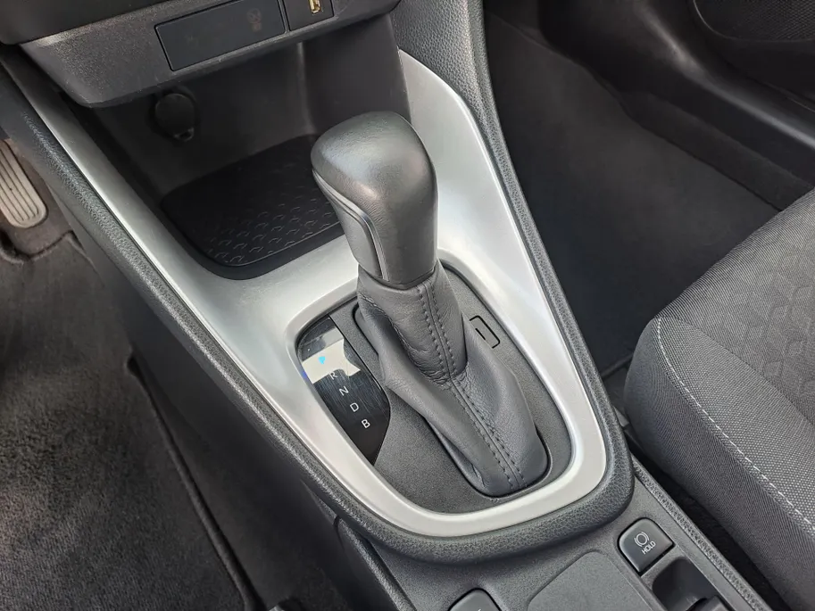 Toyota Yaris 1.5 Hybrid Active AUTOMAAT | Navigatie | Adaptieve Cruise | Climate | Camera | Rijstrooksensor met correctie | Apple Carplay/Android Auto