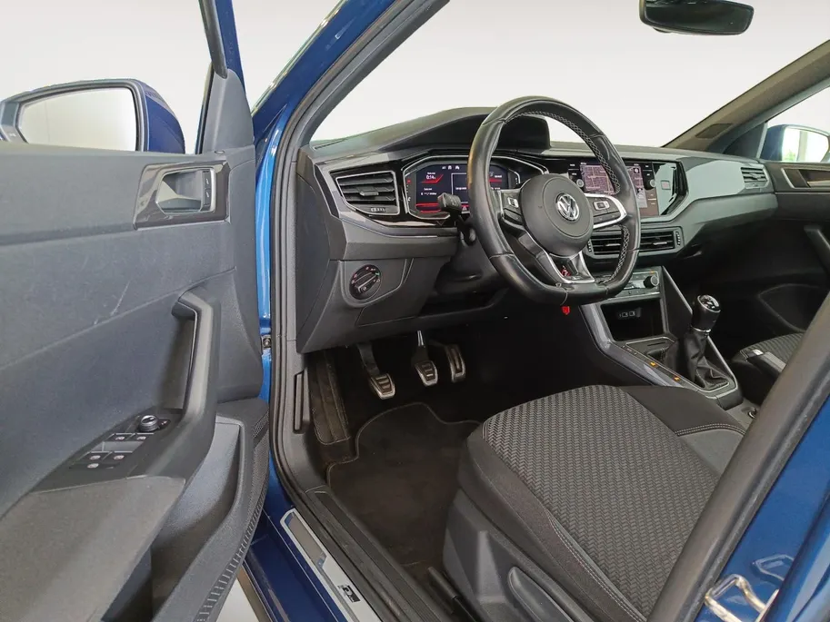 Volkswagen Polo 1.0 TSI Highline Business R | Panoramadak | Digitaal instrumentenpaneel | Achteruitrijcamera |