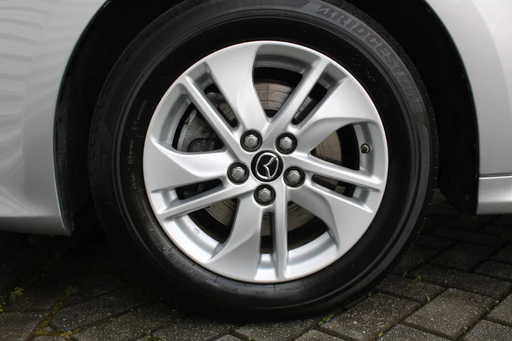 Mazda 2 Hybrid 1.5 Agile Comfort Pack | 15' LM | Airco | Cruise | PDC |