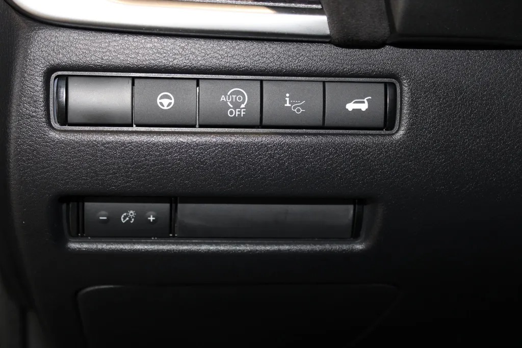 Nissan QASHQAI 1.3 MHEV Xtronic Tekna Plus | Nappa lederen bekleding | 1800kg trekgewicht | Cold pakket | 20inch wielen | Stoelgeheugen | Apple carplay & Android auto| Pro-pilot | Navigatie | Head-up display |