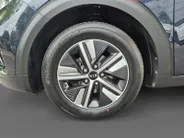 Kia Niro 1.6 GDi Hybrid DynamicLine | Cruise Control | Climate Control | Camera | Navigatie | Trekhaak |