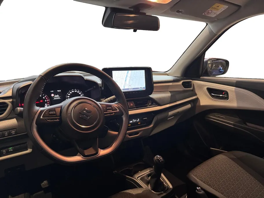Suzuki Swift 1.2 Select Smart Hybrid | Apple Carplay/Android Auto | Achteruitrij Camera | Adaptive Cruise Control | All-Season | BLISS | LED | LMV 16' | Stoelverwarming |